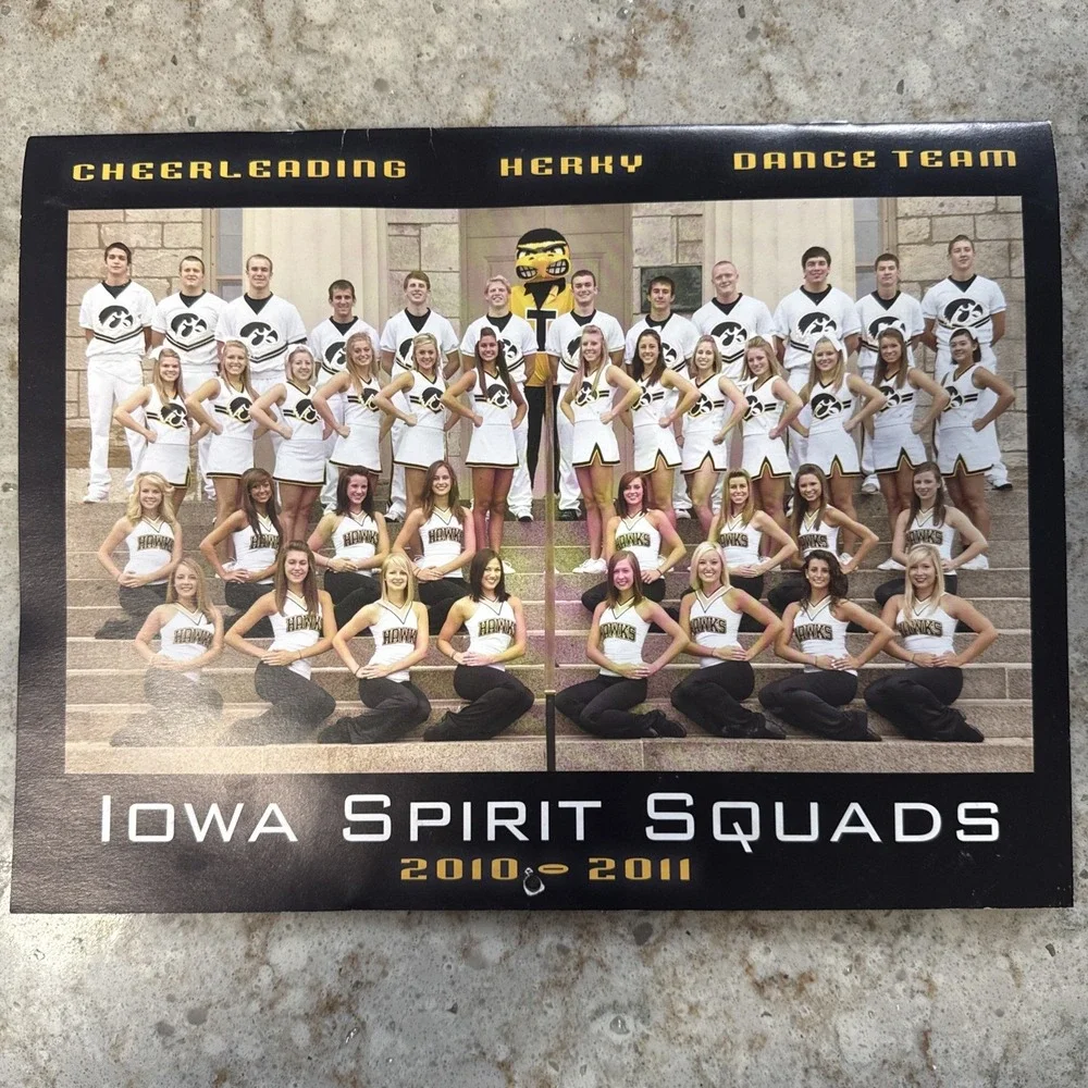 University Of Iowa SPIRIT SQUADS 2010-2011 Cheerleading Herkey Dance Team‎